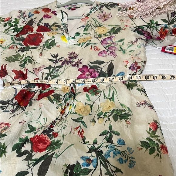 Vince Camuto Multicolor Floral Maxi Dress - Picture 8 of 9